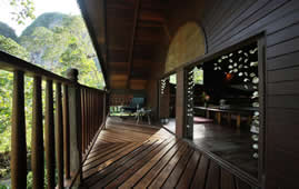 Bridge House Railay Beach, Wing D balcony