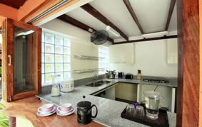 Bridge House Railay Beach, Kitchen