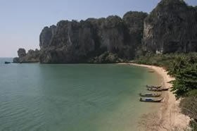 Tonsai beach at high tide