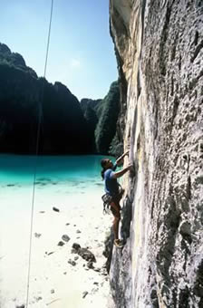 Rock Clilmbing Phi Phi