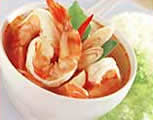 cooking thai food- tom yam goung